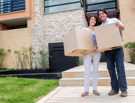 Careful transport of boxes and household items for a Lambeth move